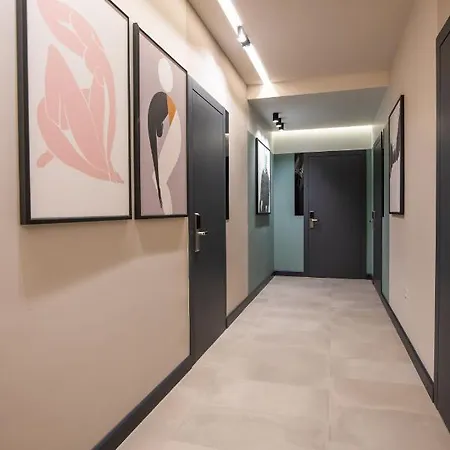Allure Boutique Тирана