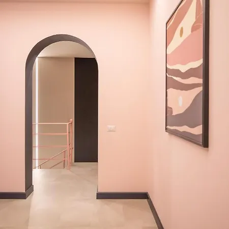 Отель Allure Boutique 4*