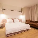 Allure Boutique تيرانا