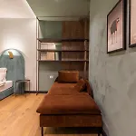 Allure Boutique تيرانا